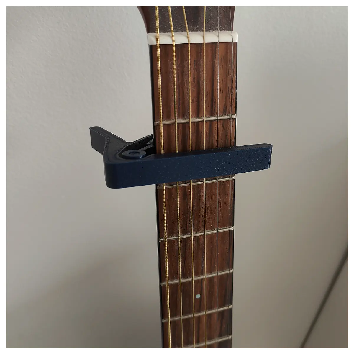 Guitar Capo Tune Quickly Raise Pitch Enhance Sound Improve Tone Fast Easy Use Guitar Accessories Tuning