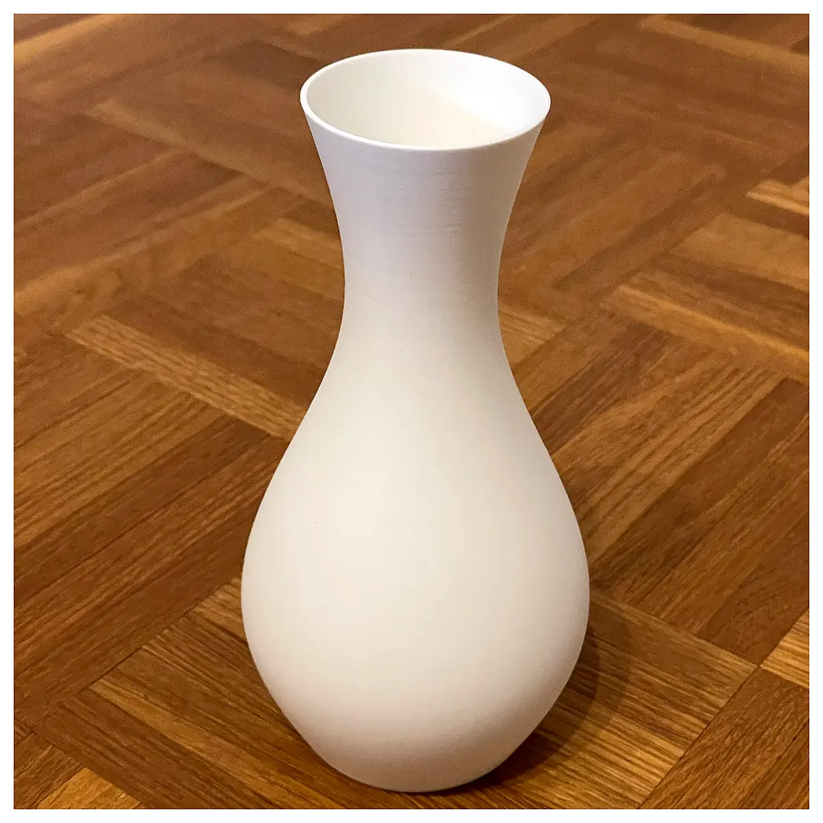 20cm Flat Vase Modern Decorative Container for Home Office Tabletop Floral Arrangement Accessories Vase Jar Gift Idea