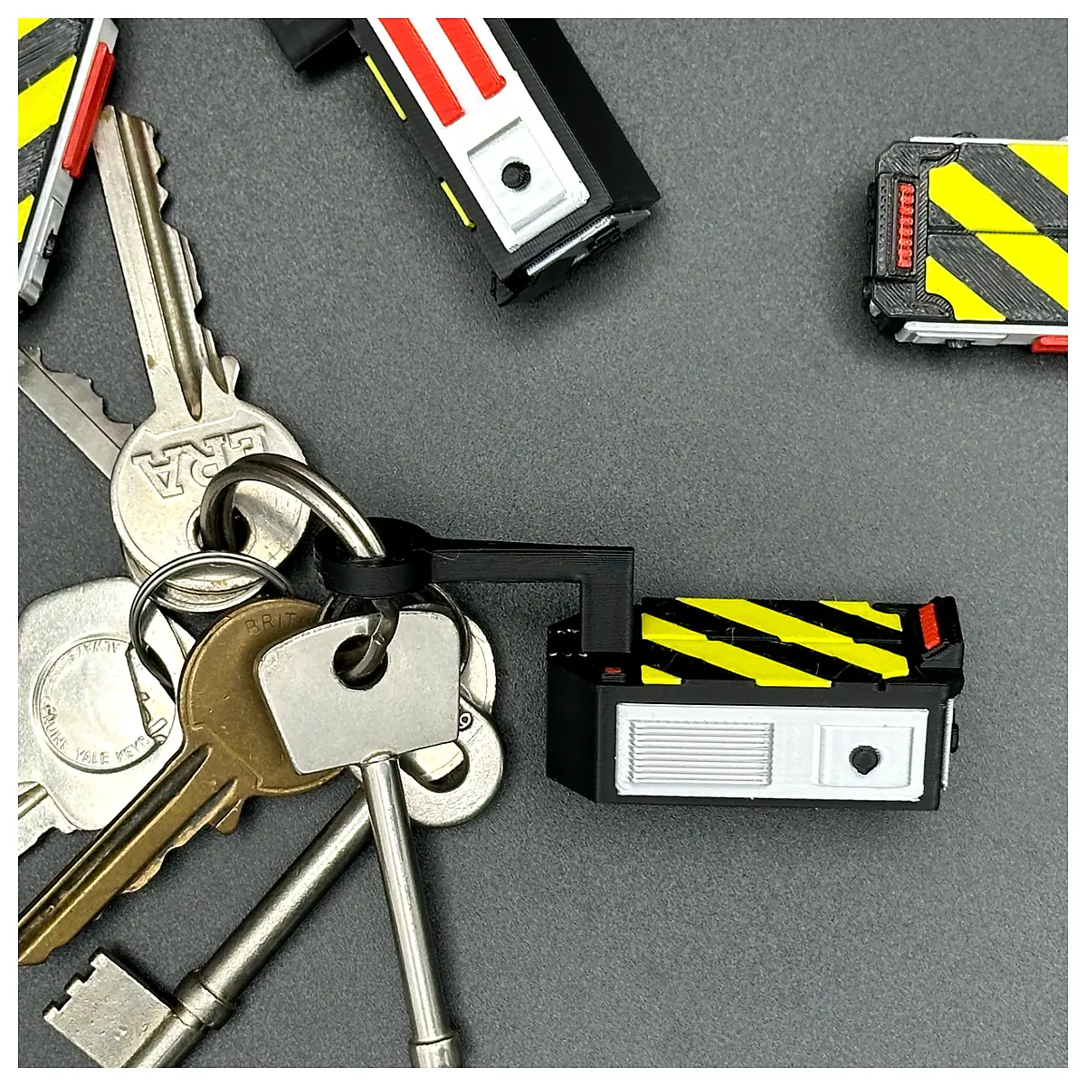 Ghost Trap Keychain Tiny Ghost Capture Toy Collectible Ghost Figure Ghost Collectible
