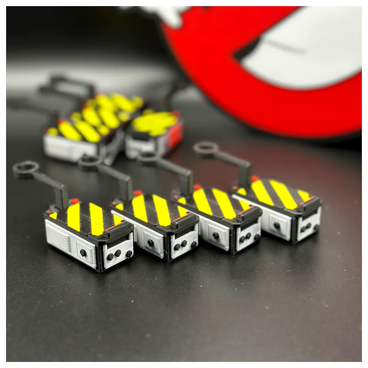 Ghost Trap Keychain Tiny Ghost Capture Toy Collectible Ghost Figure Ghost Collectible
