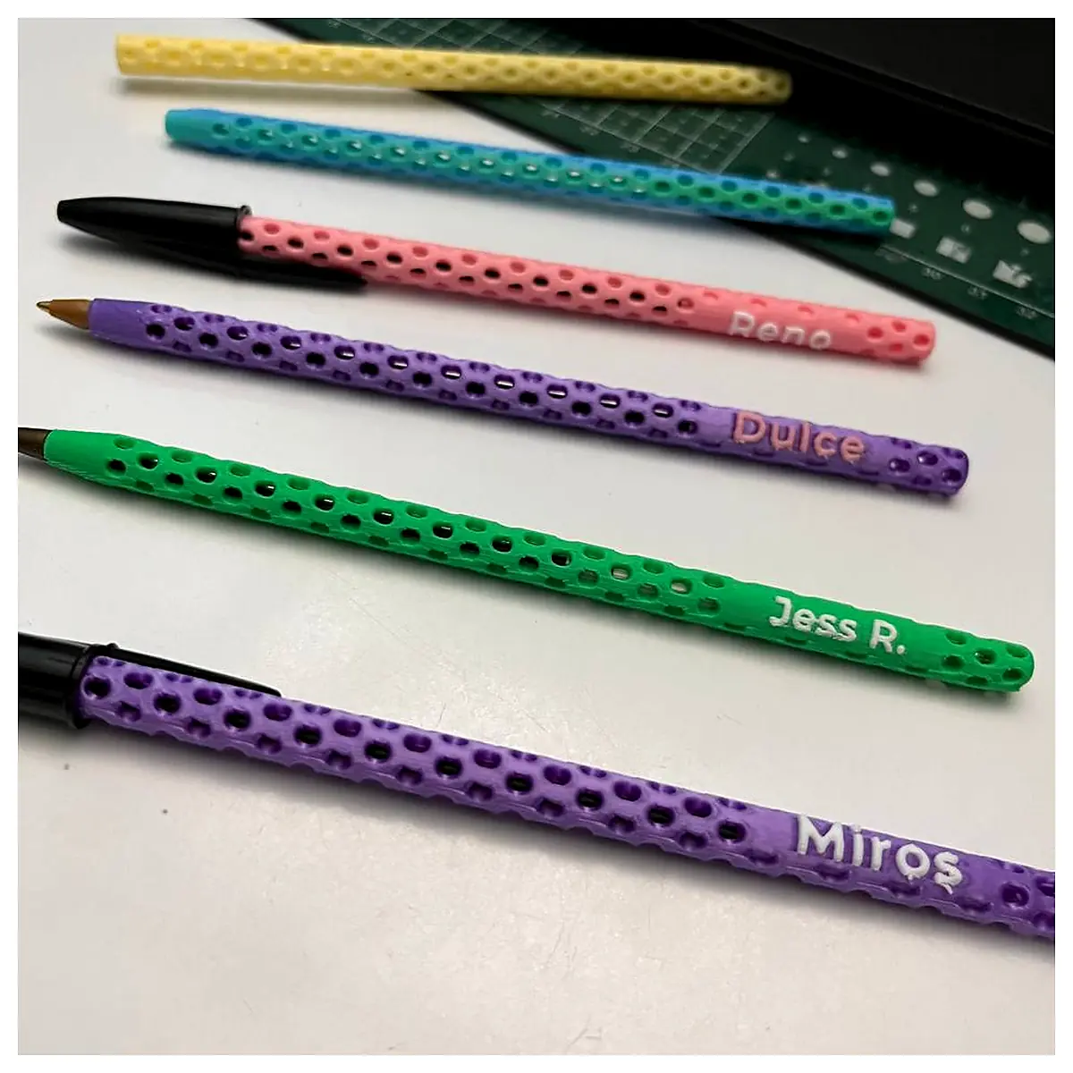3D Pen Creative Drawing Tool 3D Printing Pen Sculpting Pen Art Creation Electronic Pen