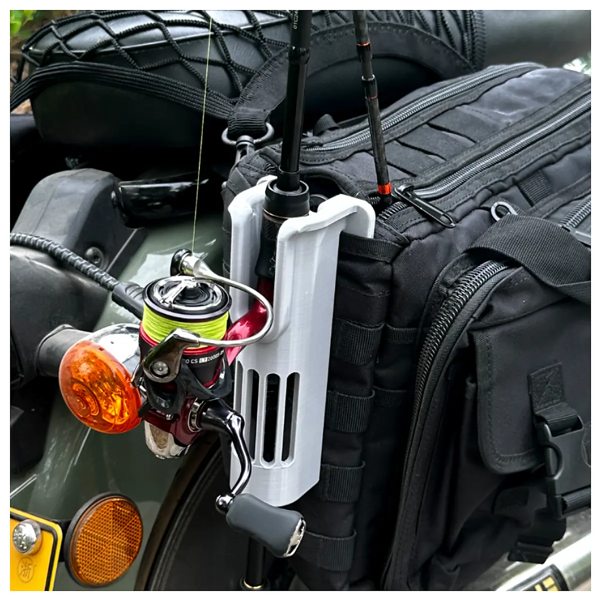 Universal Fishing Rod Holder Clip Strap Hook Holder Fishing Accessory Rod Support Mount