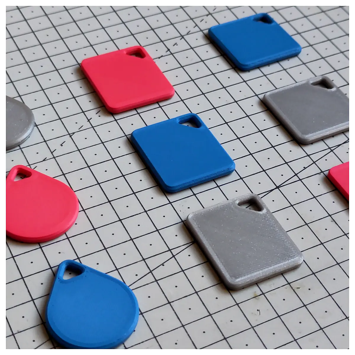 NFC Keychains Reader Communicator Smart Key Tracker Phone Accessories