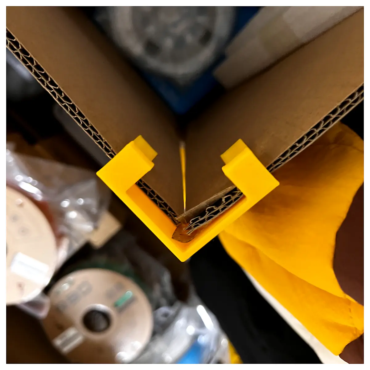 Cardboard Box Brackets Support Clamps Connect Fix Parts Repair