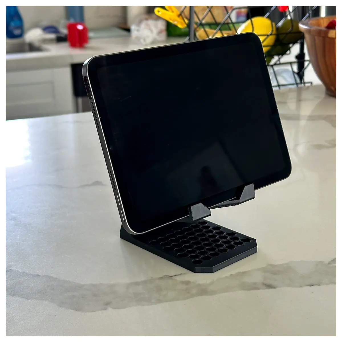 Phone Stand Adjustable Mobile Holder Desk Stand Charging Stand Support Universal Phone Grip Accessory