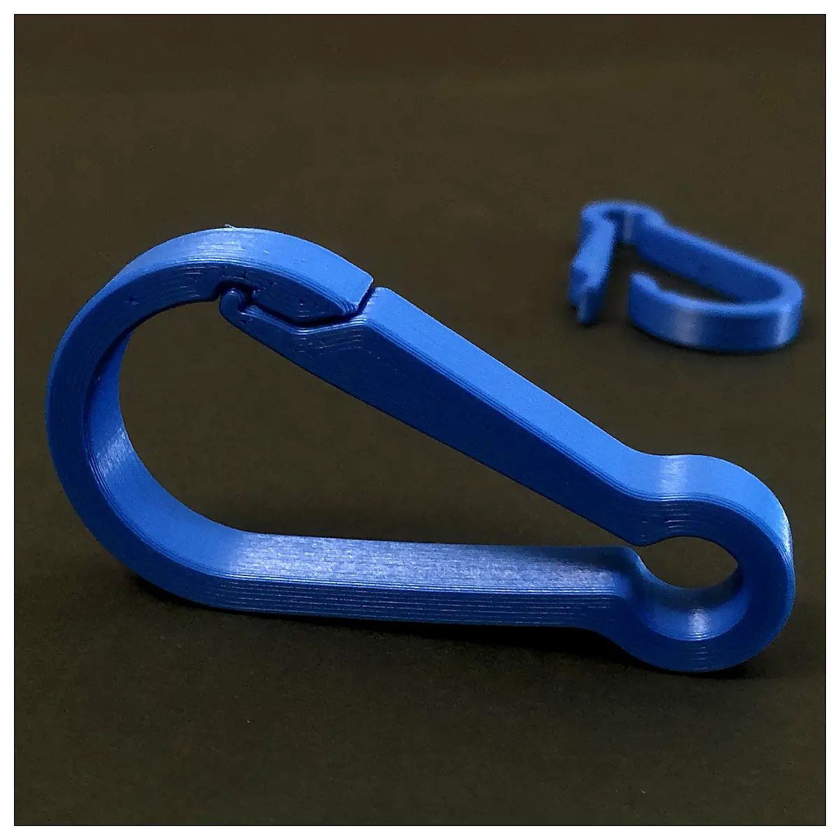 Carabiner Clip Secure Versatile Everyday Clip Utility Hook Locking Clip Outdoor Gear Repair Parts