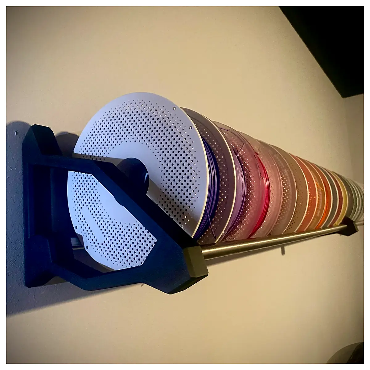 Spool Shelf Storage Rotating Spindles Fiber Storage Parts Repair