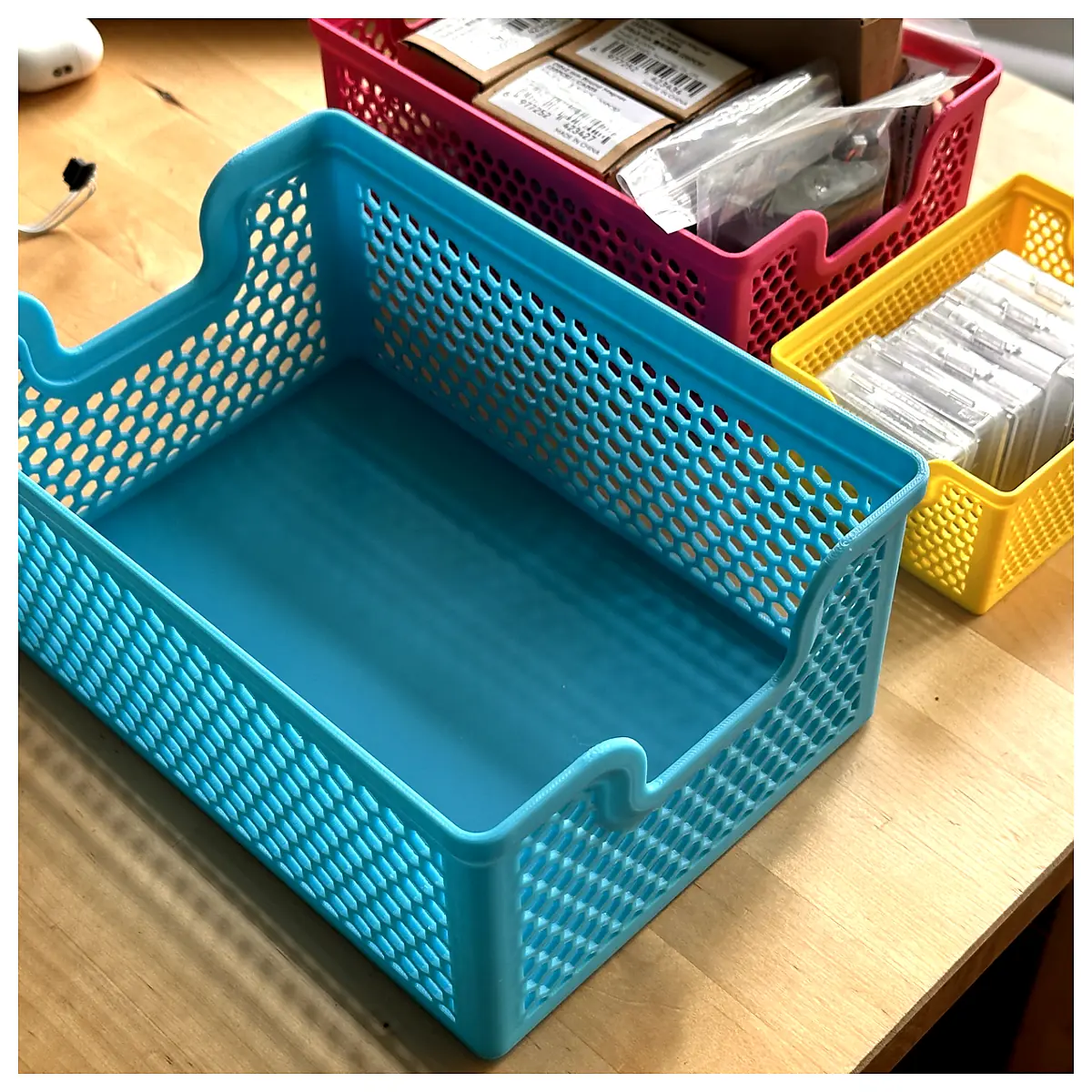 Stackable Basket Organizer Storage Baskets Bins Container Cart Transport Durable Large Capacity