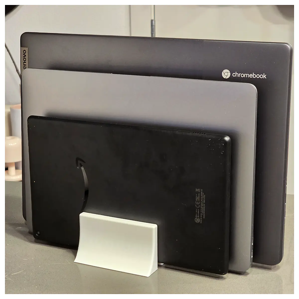 Universal Tablet Phone Stand Holder Vertical Adjustable Laptop Stand Mobile Phone Holder Accessory