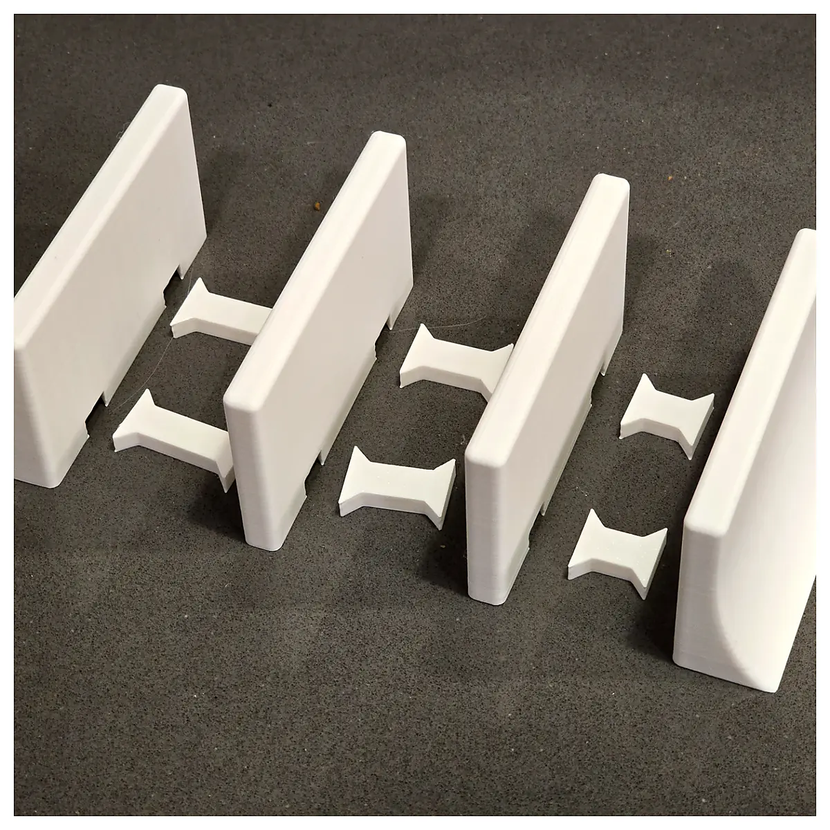 Universal Tablet Phone Stand Holder Vertical Adjustable Laptop Stand Mobile Phone Holder Accessory