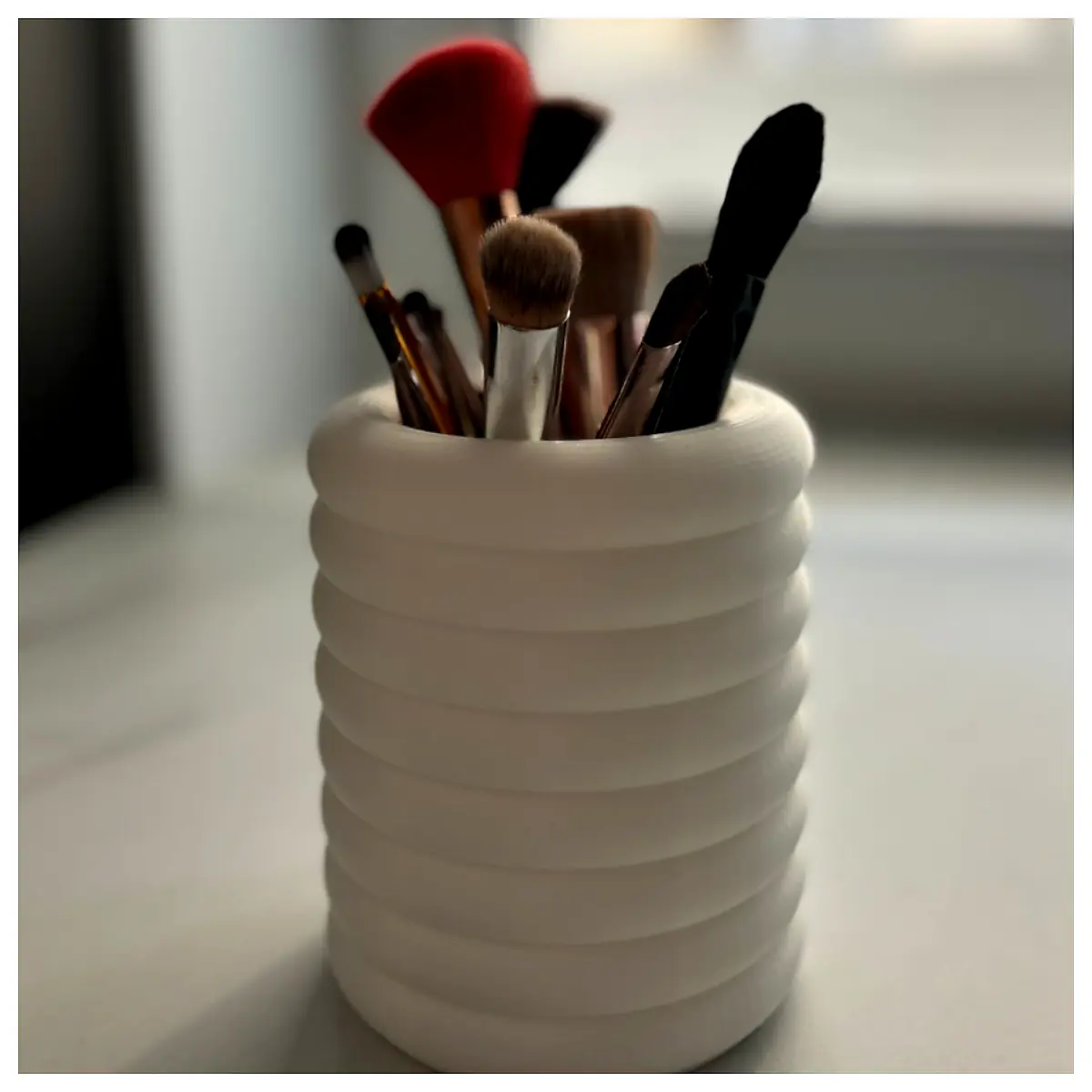 Puffy Pen or Makeup Brush Holder Organizer Multi Purpose Brush Storage Case Accessories