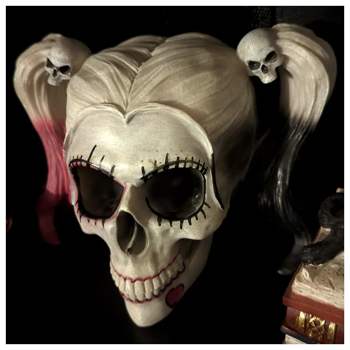 Skull Decor Skeleton Art Bone Ornament Graveyard Decoration Skull Accessories Grave Supplies Universal Skull