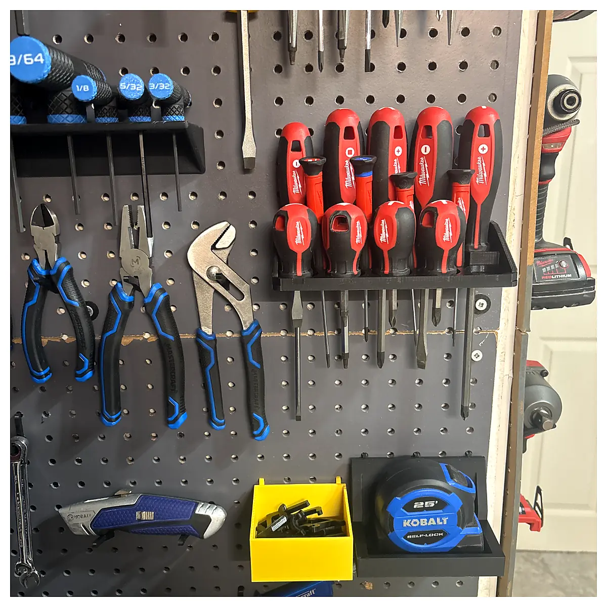 Pegboard Screwdriver Holder Tool Organizer Magnetic Wall Mount Storage Fixation System Accessory