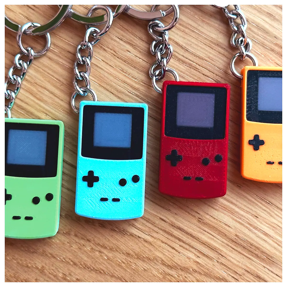 Retro Handheld Console Keychain Game Collectible Vintage Electronic Game Parts Accessories