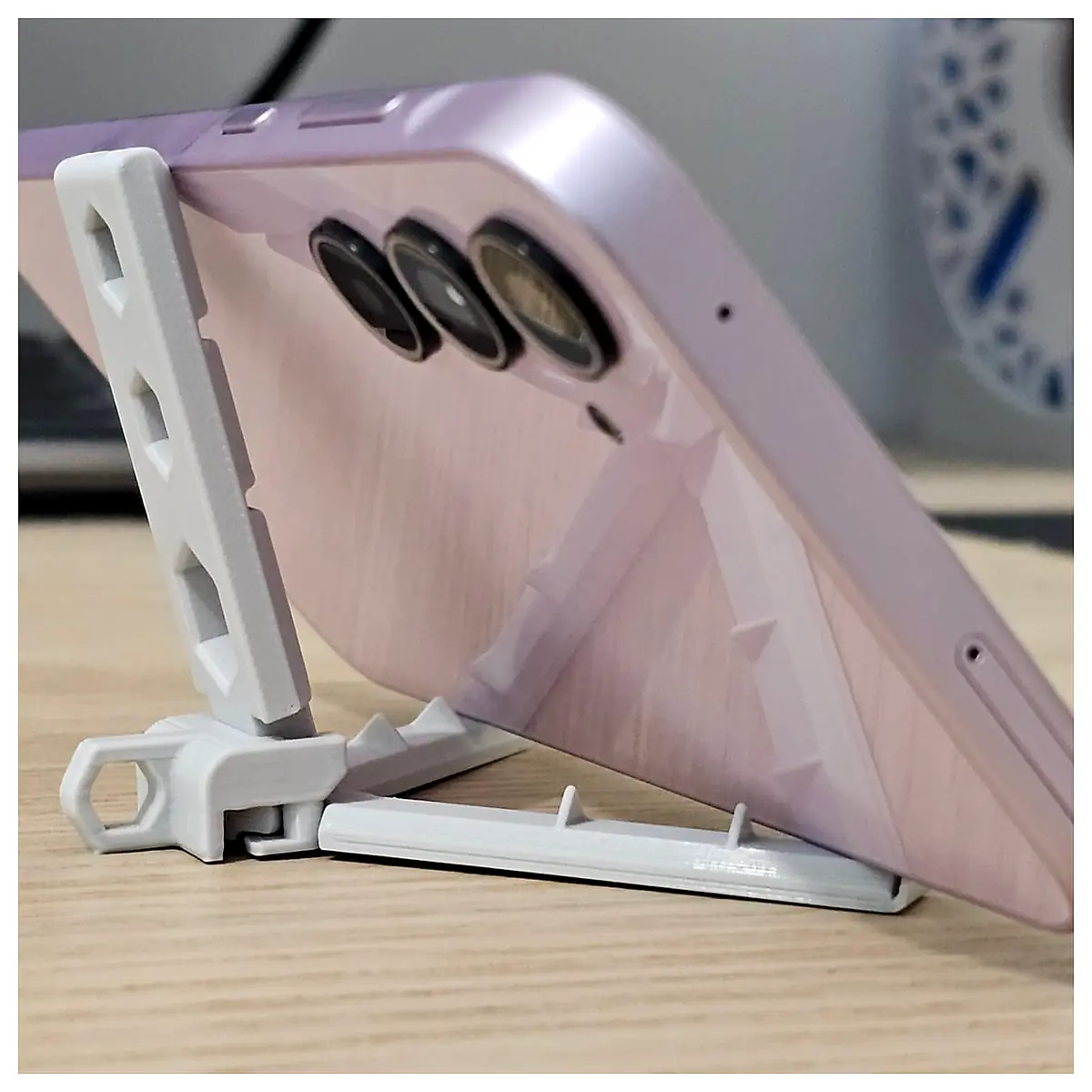 Foldable Phone Stand Auto Arms Phone Stand Holder Adjustable Support Bracket Accessory Support