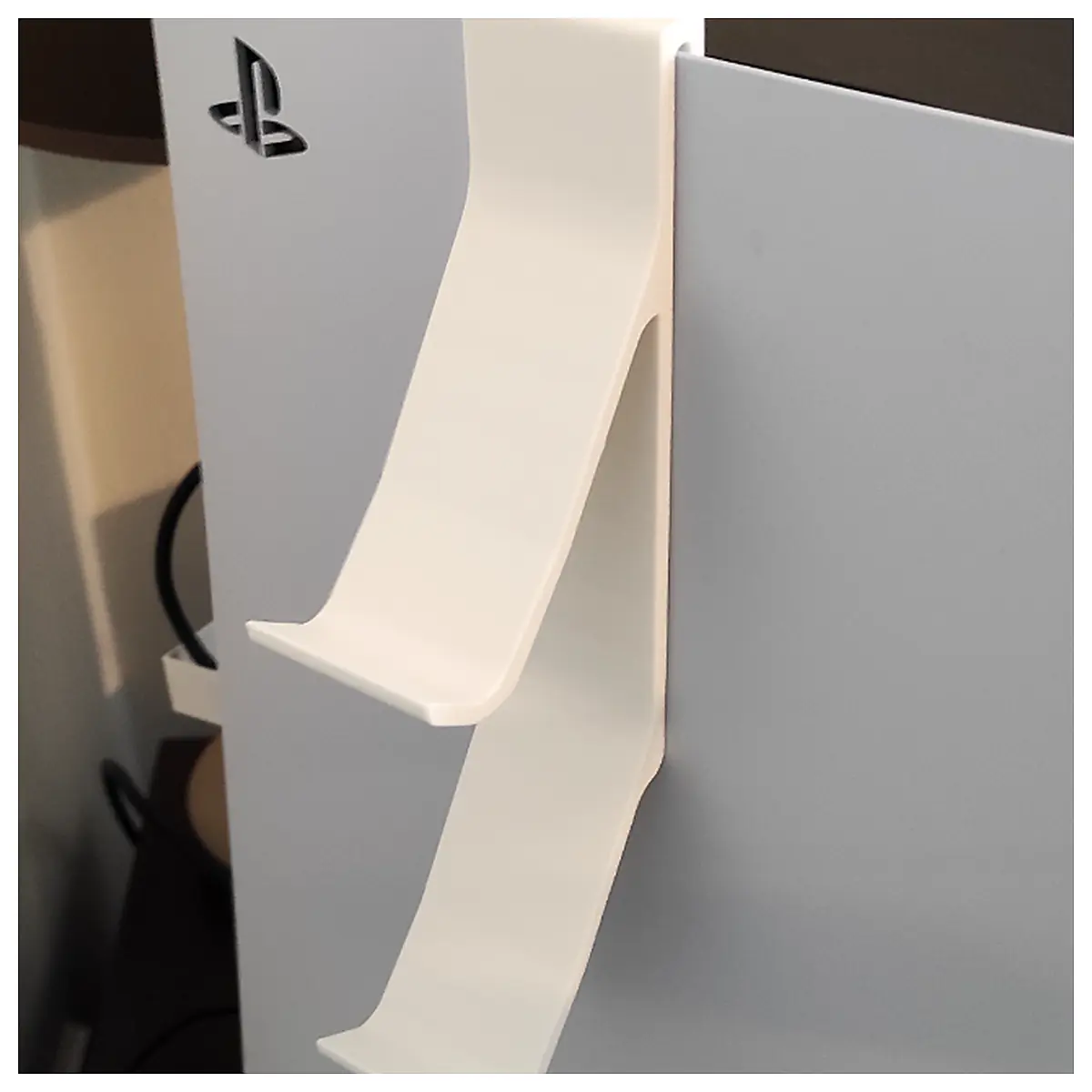 PS5 Controller Holder Clip 2 Pack Universal Wireless Controller Stand Phone Game Accessories