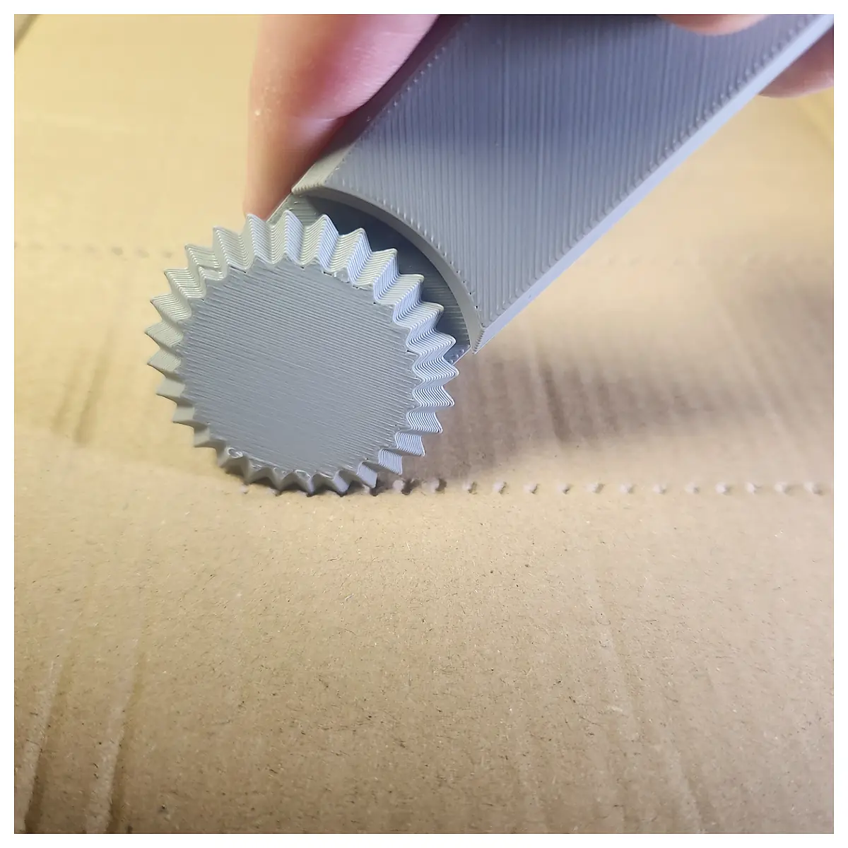 Cardboard Box Cutter Tool Perforation Punch Die Cut Paper Fast Efficient