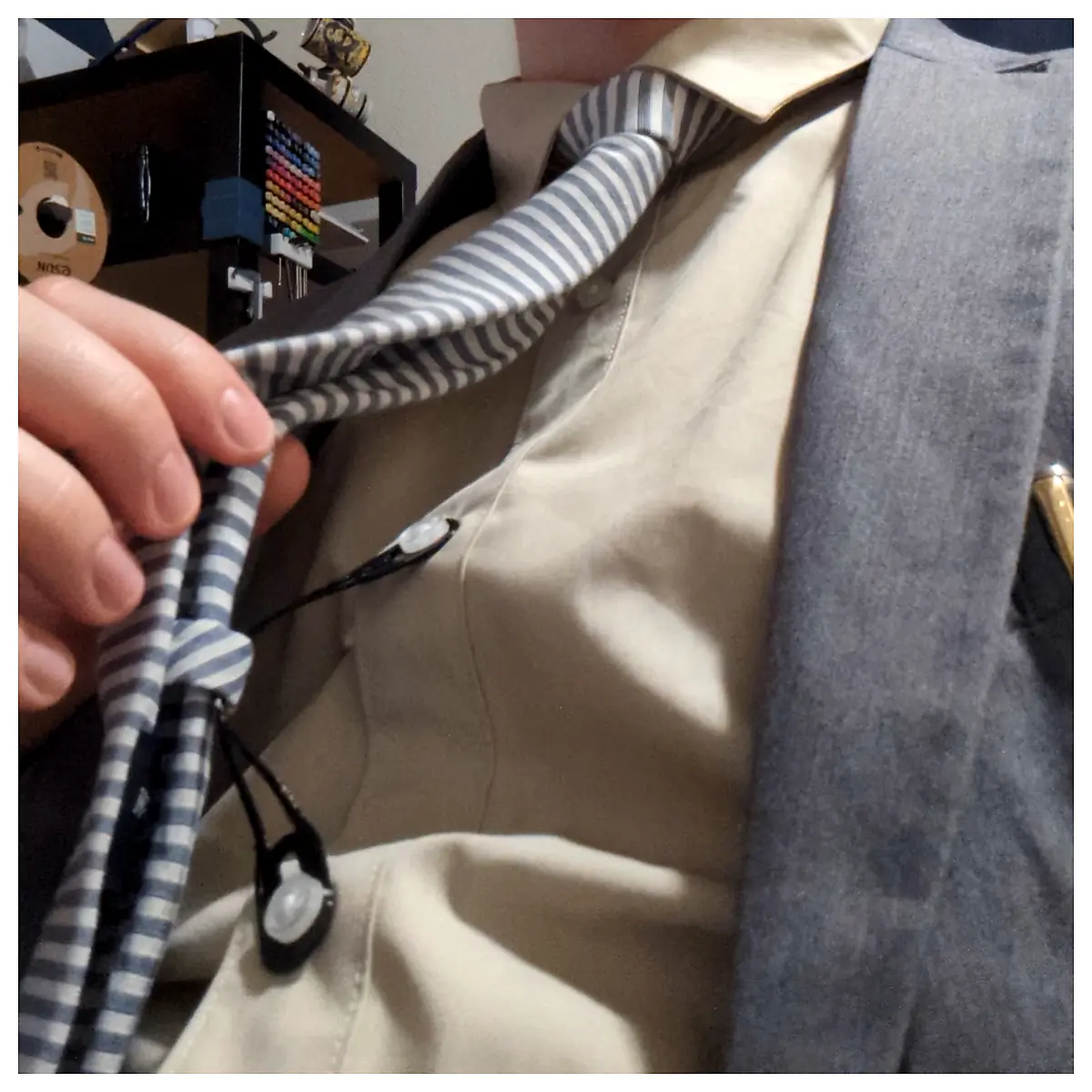 Tie Holder Clip Organizer Universal Automatic Closure Adjustable for Ties Shirts Accessories Car Clips