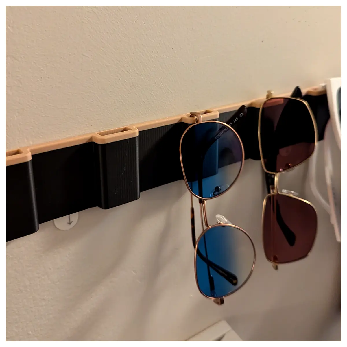 Glasses Wall Holder Magnetic Display Storage Stand Organizer Vision Protection Multi Use Desk Mount