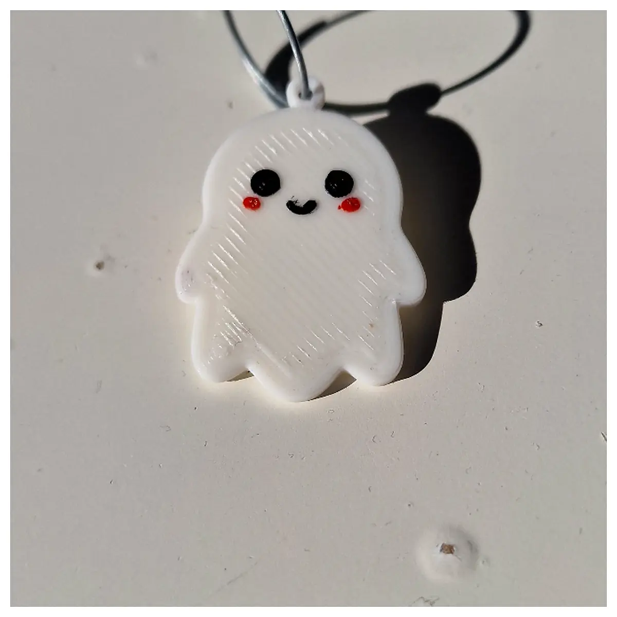 Ghost Keychain Floating Decoration Hanging Ornament Creative Gift Desktop Display Unique Craft