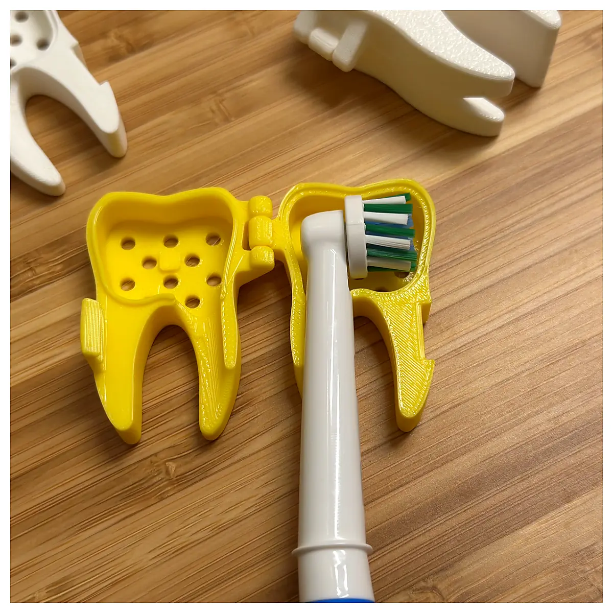 Oral B Brush Head Travel Case Holder Replacement Heads Teeth Cleaning Gum Care Universal