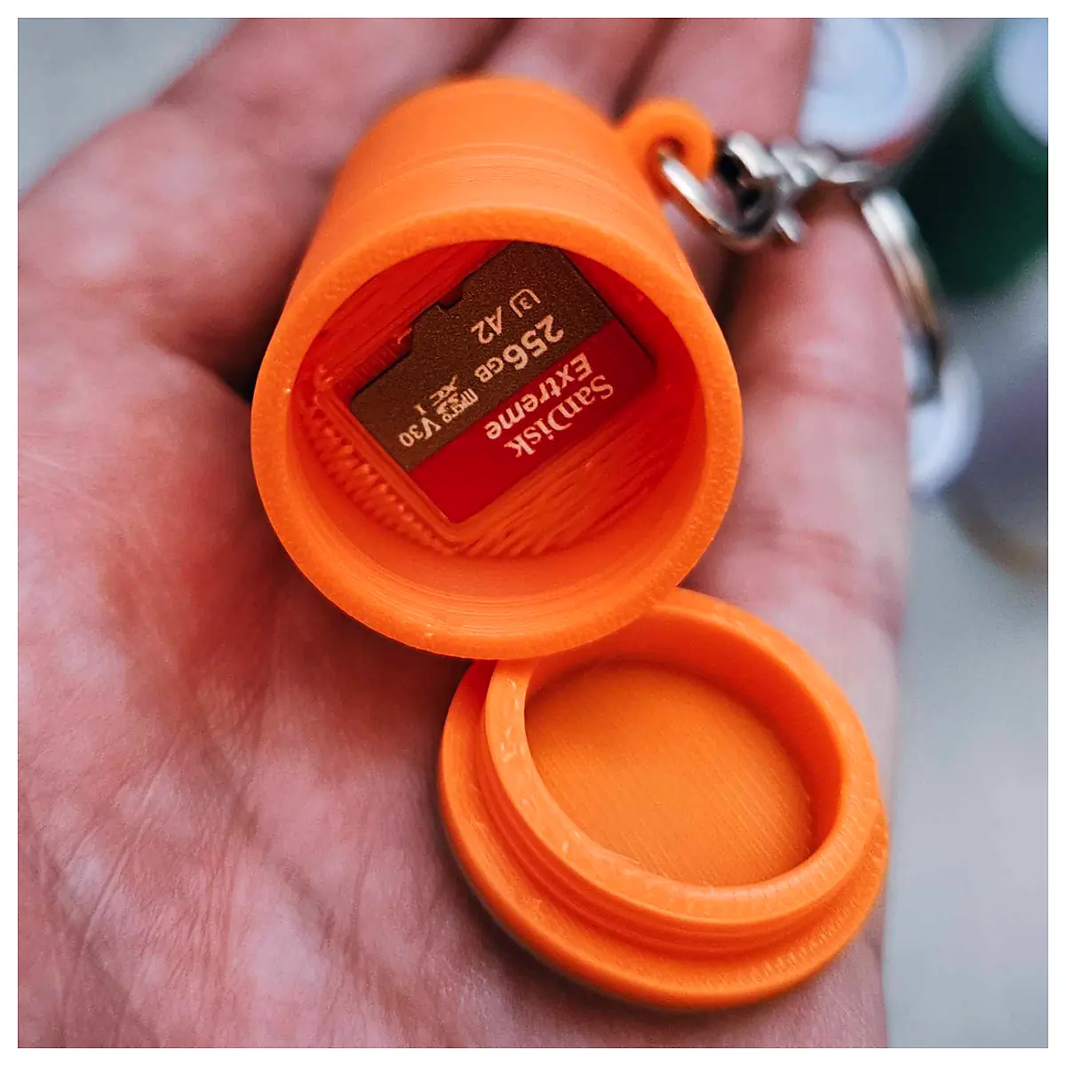 Mini Soda Can Keychain Storage MicroSD Slot Portable Compact Organizer Accessory