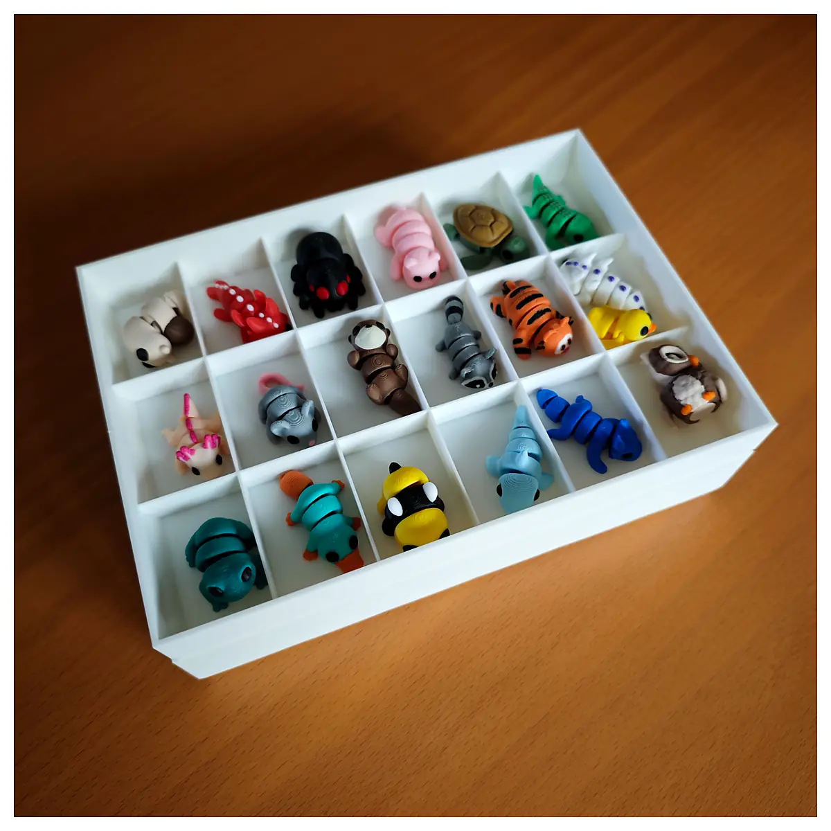 Mini Animals Display Tray Stackable Toy Figures Collection Storage Organizer Display Case