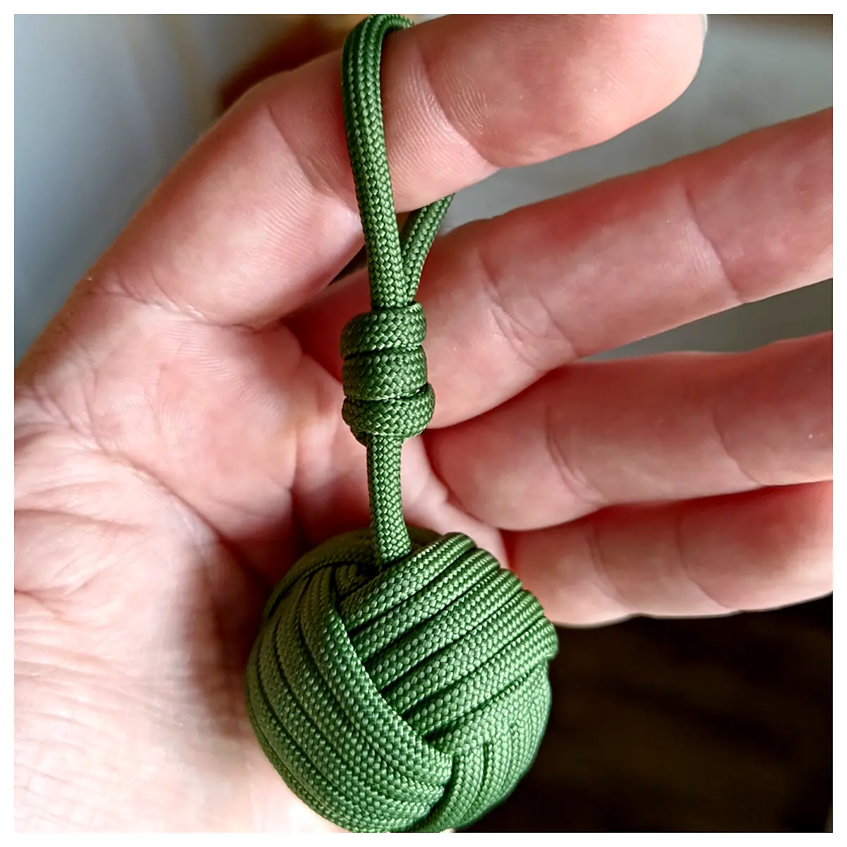 Monkey Fist Keychain DIY Craft Easy Making Supplies Accessories Gift Idea