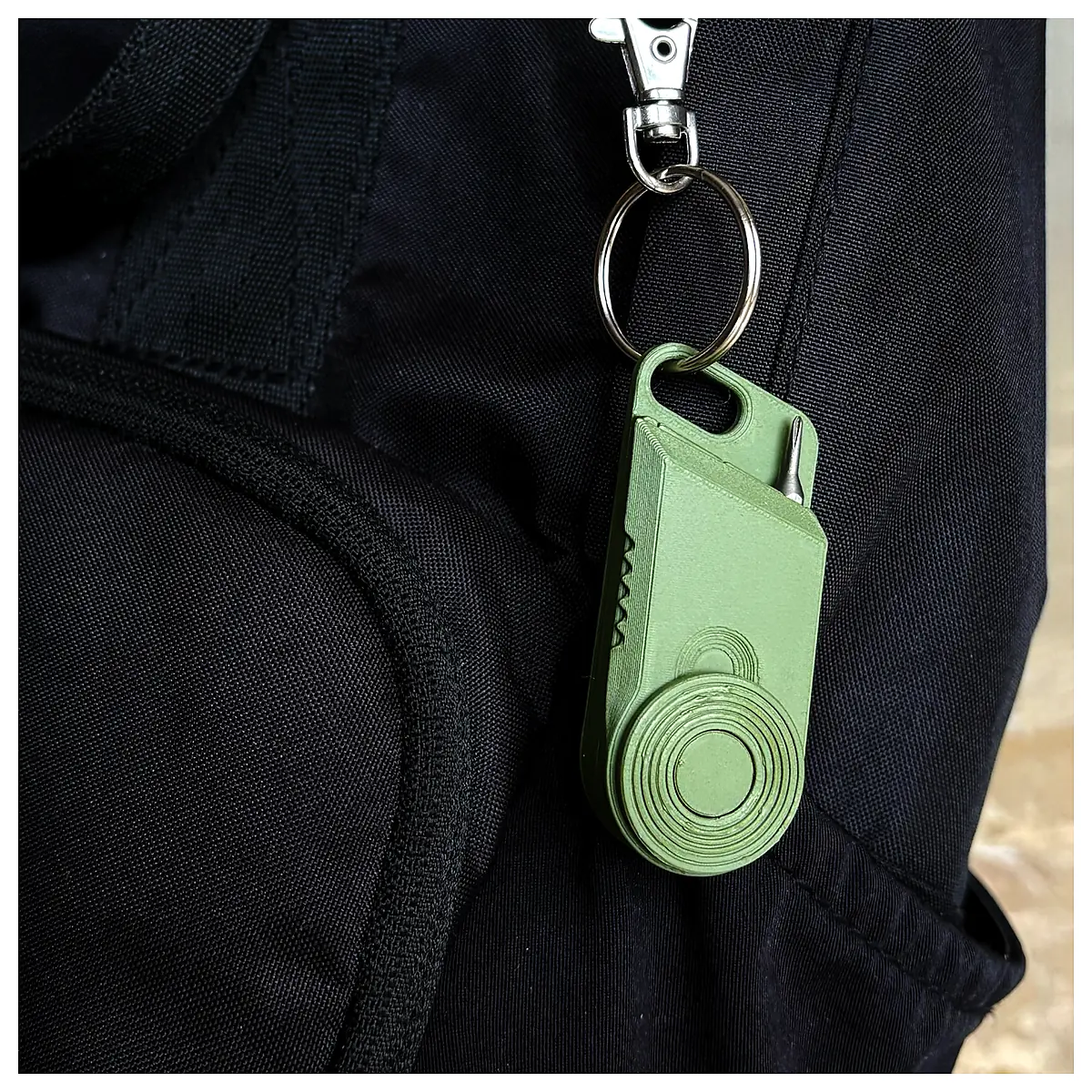 Keychain Tool Kit Essential Daily Carry Multi Tool Emergency Repair Kit Spare Parts