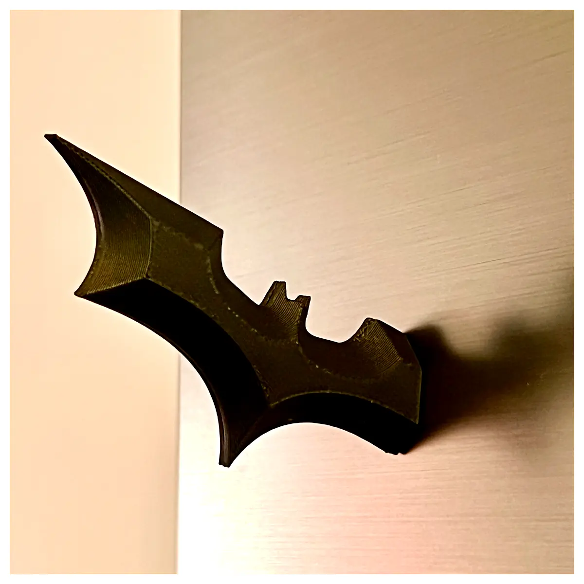 Magnetic Batarang Batman Flying Disc Toy Throwing Prop Model Outdoor Games Fun Gift