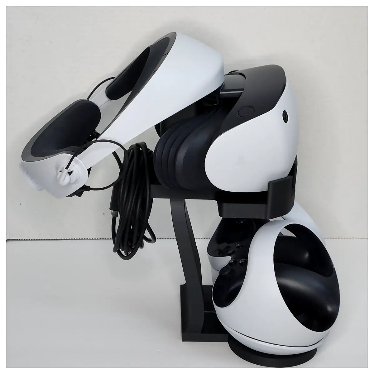 PlayStation VR2 Headset Station Virtual Reality Gaming Accessories VR Controllers Immersive Experience