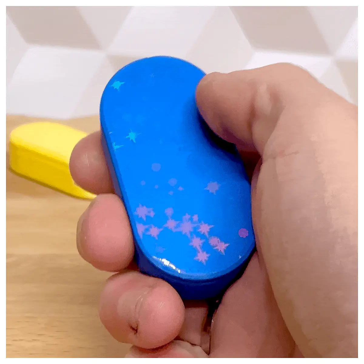 Flick Box Magnetic EDC Fidget Toy Storage Container Portable Accessory Organizer