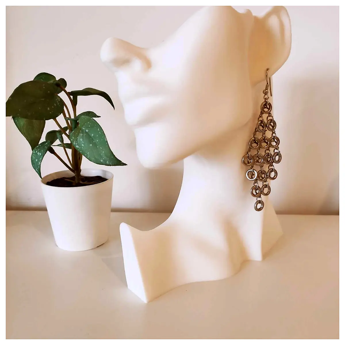 Earring Display Stand Universal Jewelry Display Multi Tiered Display Fixture Shop Accessories Creative Display Easy Assembly