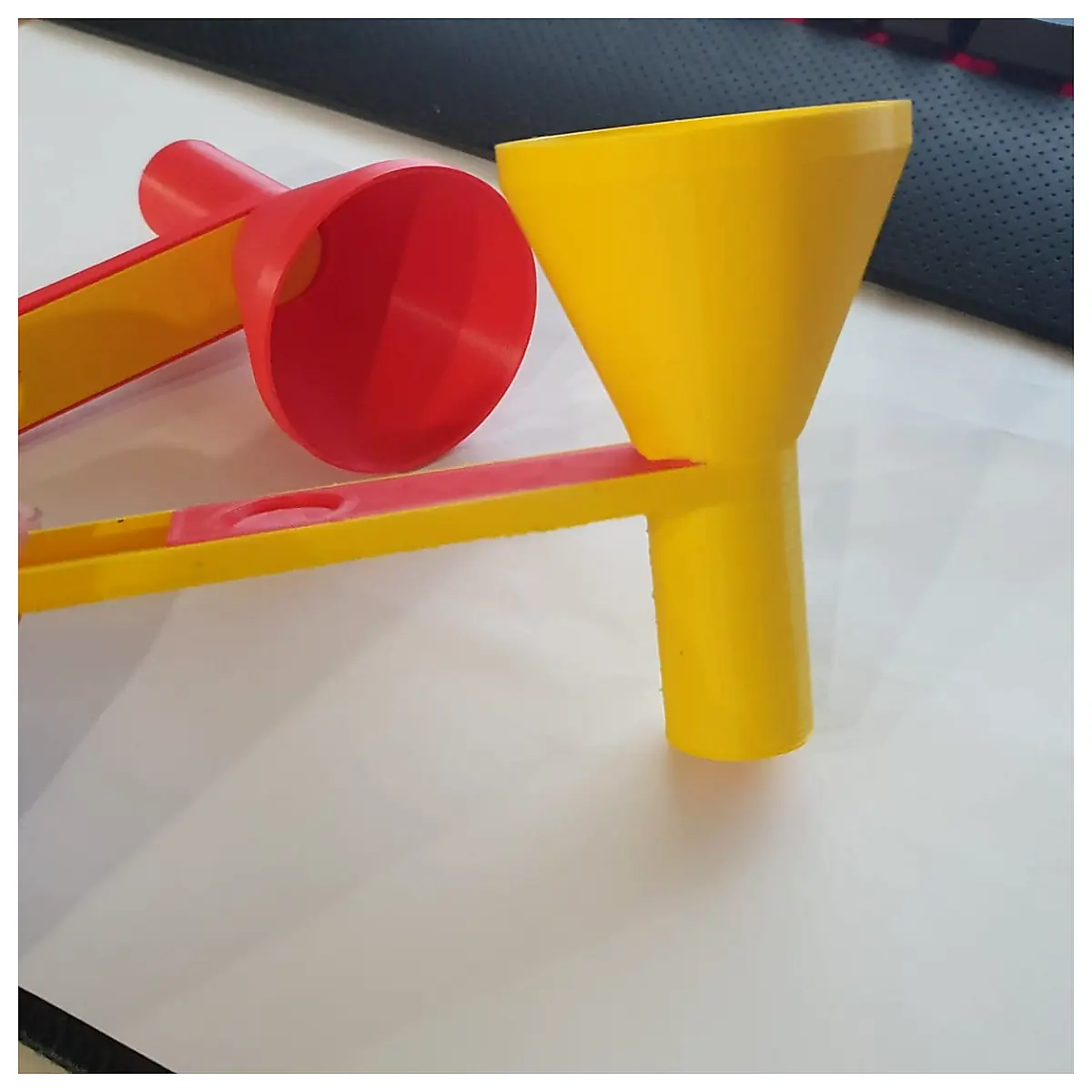 Funnel Scoop Measuring Cup Kitchen Measuring Tools Baking Scoop Accessories Universal Cup