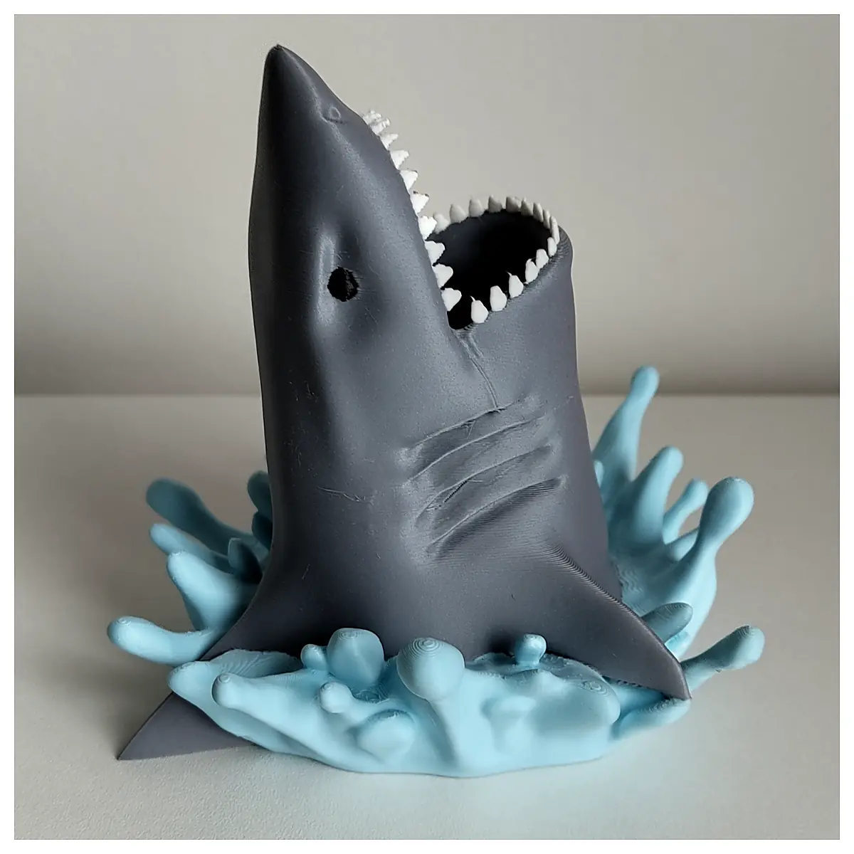 Shark Pen Holder Multi Functional Desk Organizer Office Supplies Shark Design Creative Pencil Case Holder