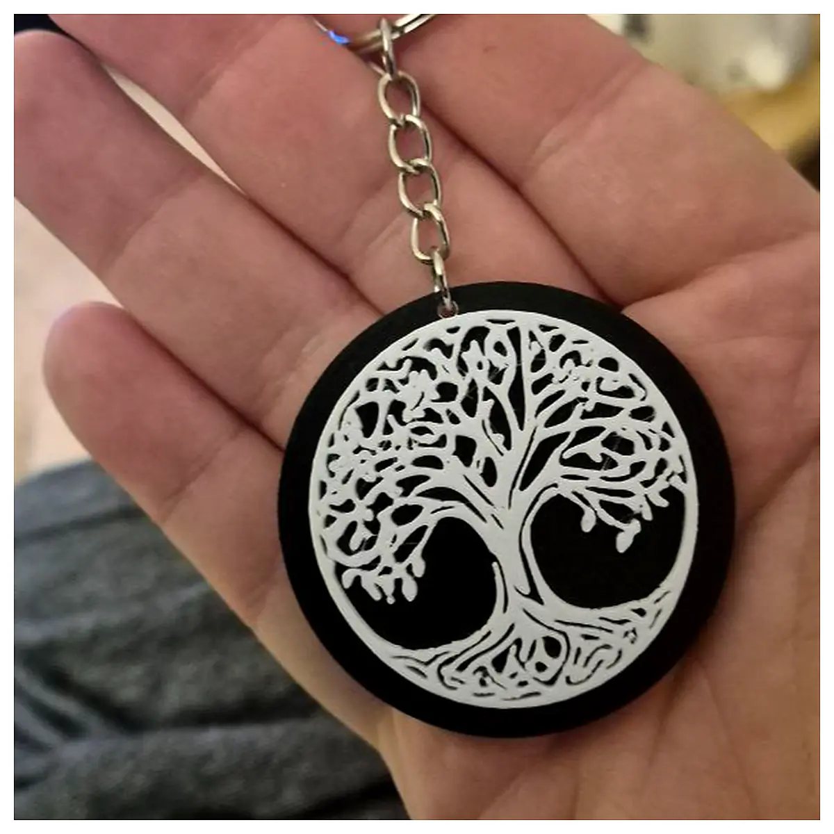 World Tree Keychain Leaf Tree Ornament Gift Decorative Hanging Charm Tree Remembrance Symbol