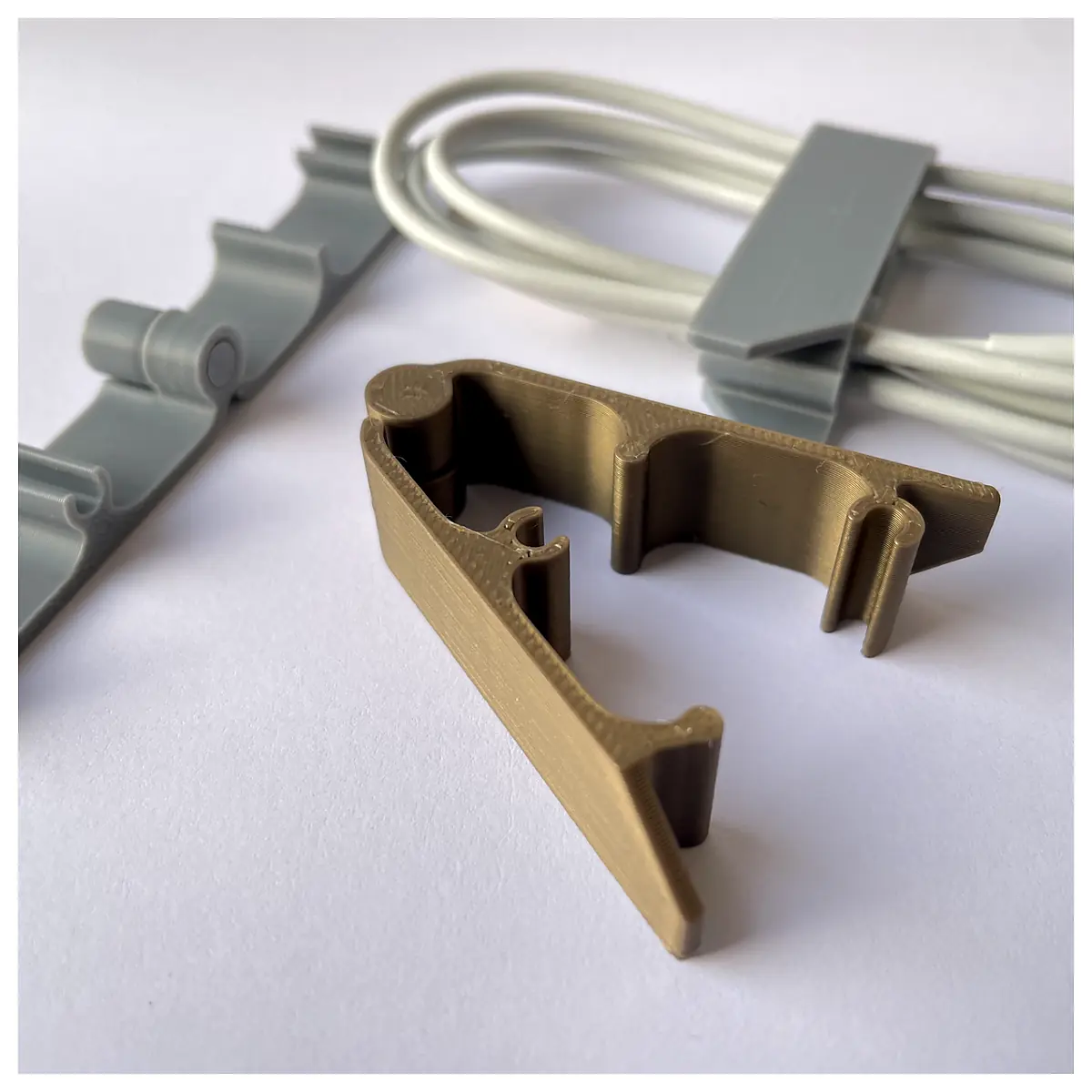 Cable Organizer Clips Cable Management System Wire Clips Cable Ties Cord Holders Desk Cable Management Accessories