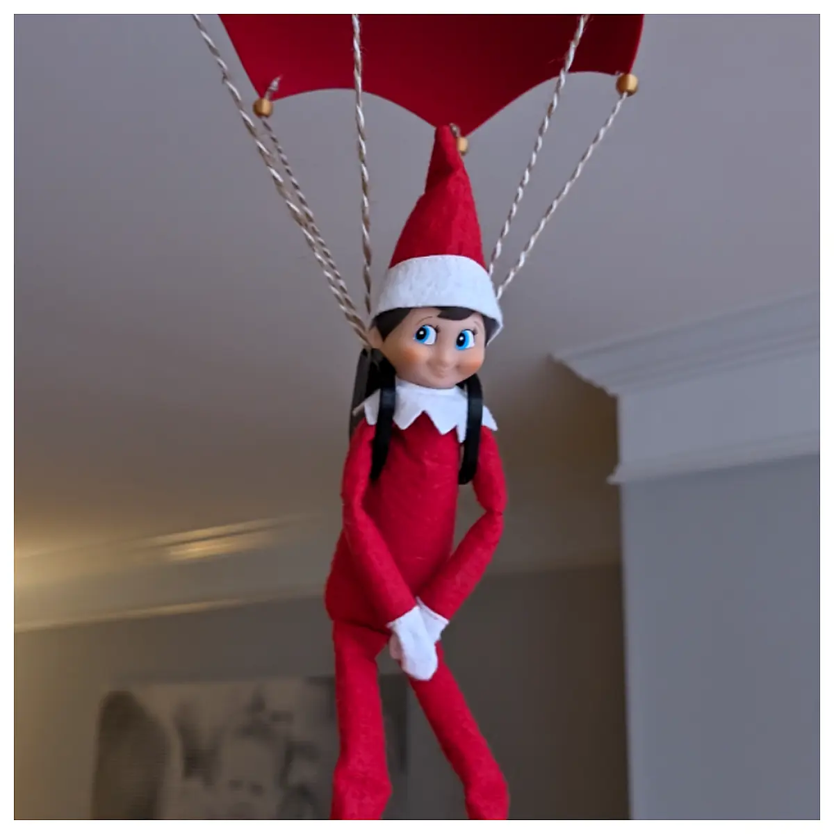 Toy Parachute Flying Toy Elf on the Shelf Christmas Party Games Outdoor Activities Kids Gift