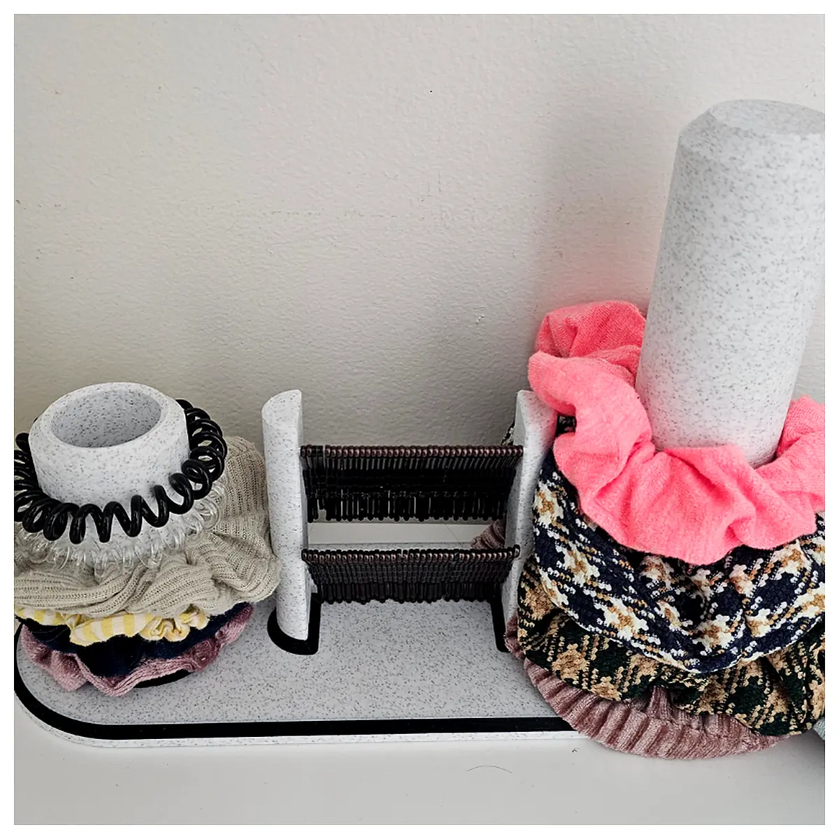 Hair Tie Organizer Hair Ties Storage Box Accessory Holder Drawer Organizer Hair Ribbon Case for Makeup Vanities