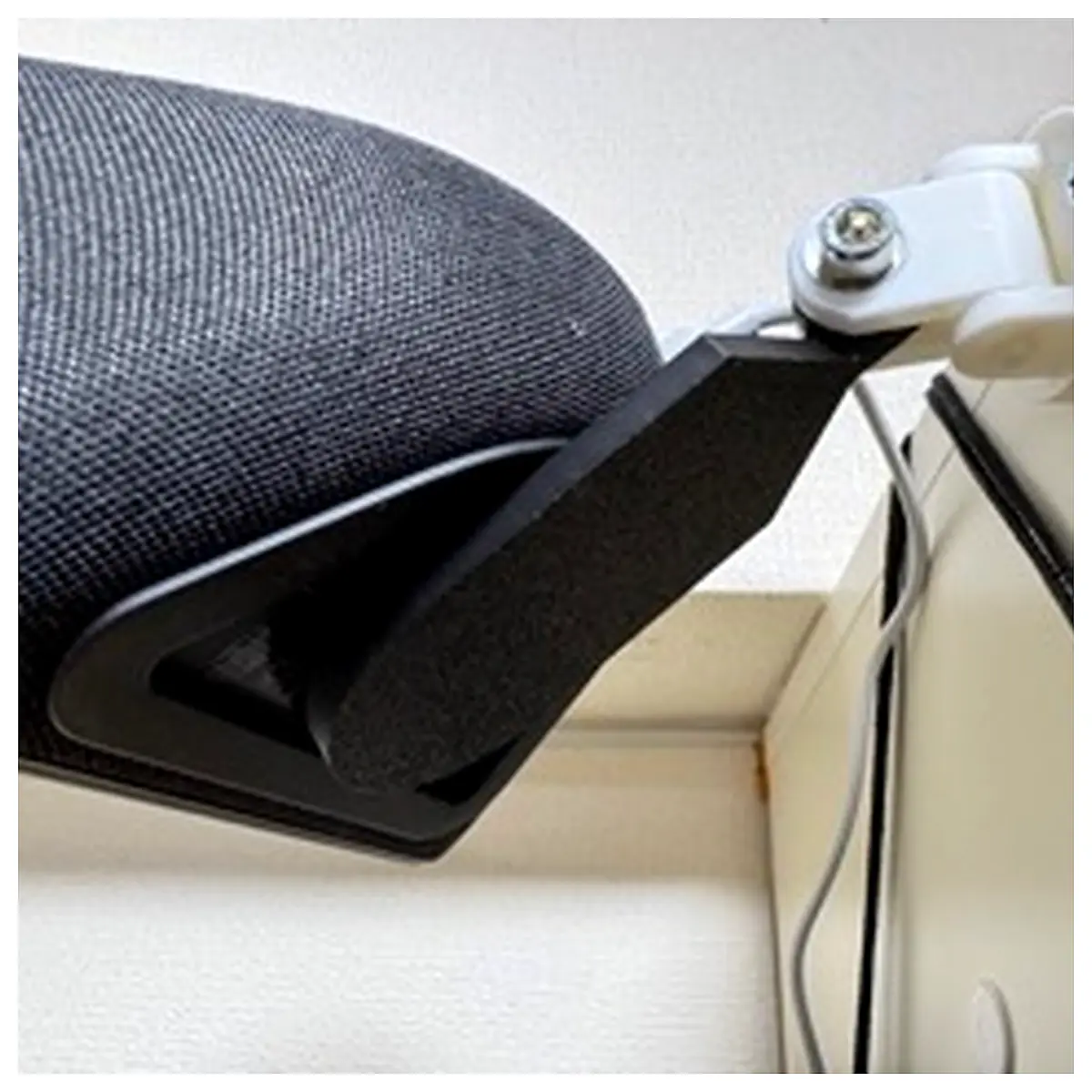 Echo Show 5 Wall Mount Arm Desk Stand Adjustable Angle VESA 70x70 TV Bracket Accessory TV Mount Support