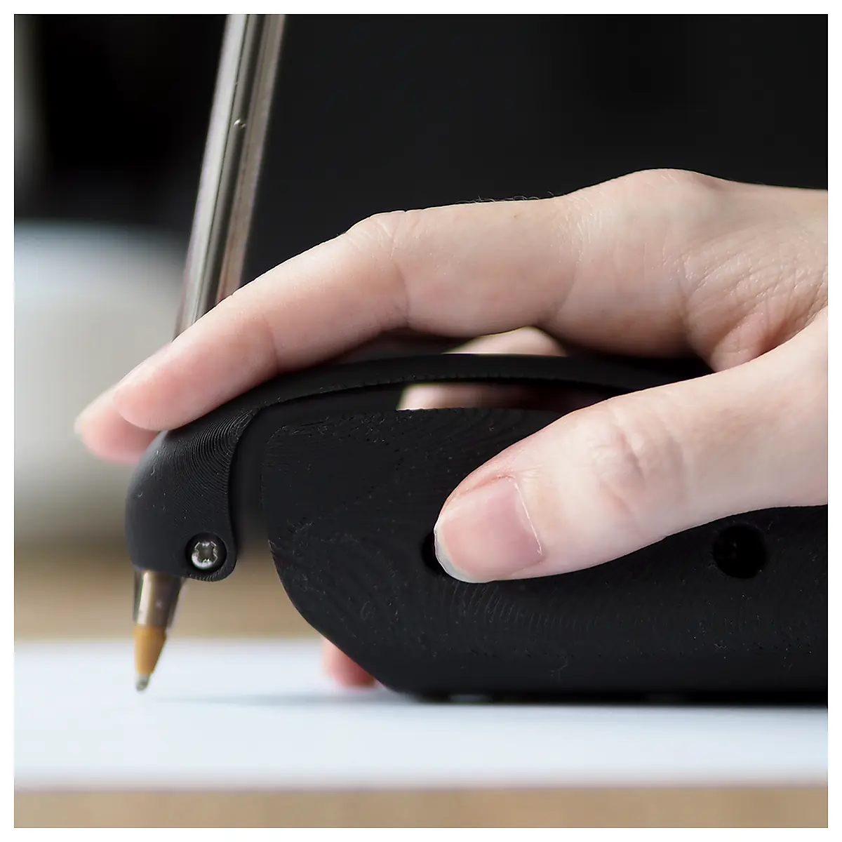 DRAG Assistive Writing Drawing Device Controlled Pen Fine Motor Skills Art Therapy Drawing Tool