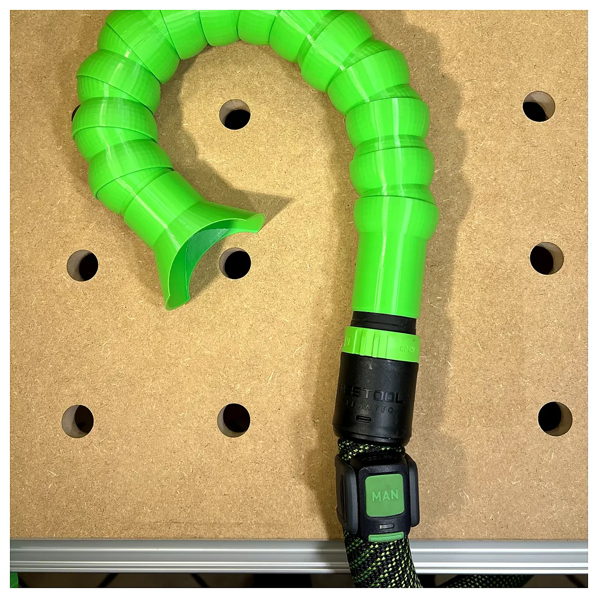 Flexible Segmented Vacuum Hose MFT Universal Adaptor Repair Kit Extension Hose Quick Connect Coil