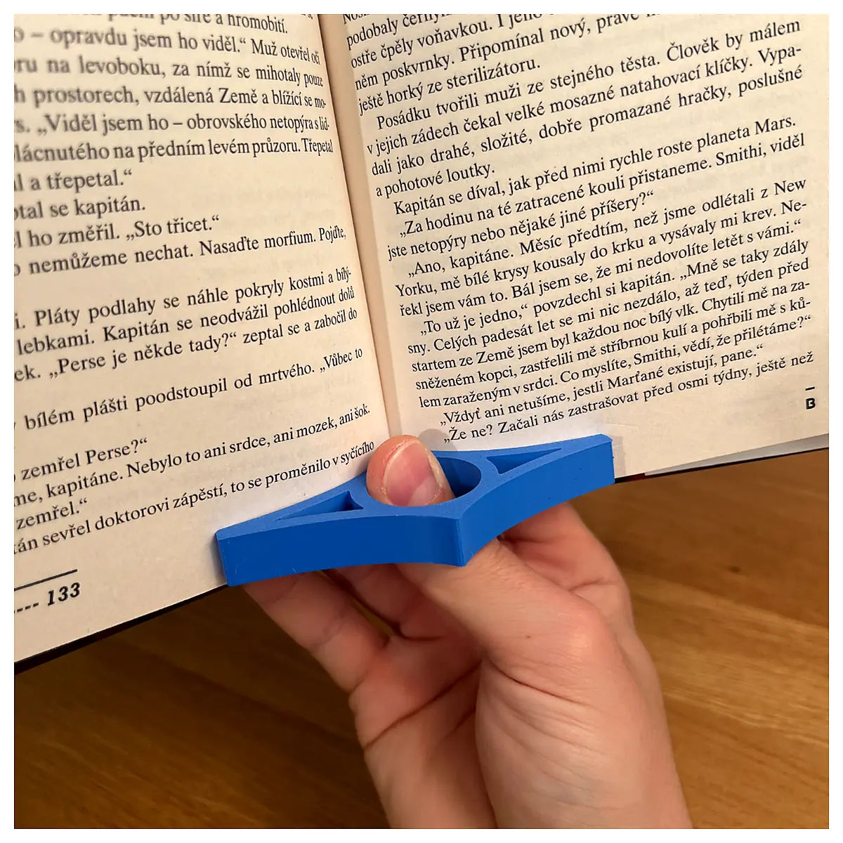 Book Holder Universal Page Turner Reading Support Book Page Stop Book Stand Reading Accessories