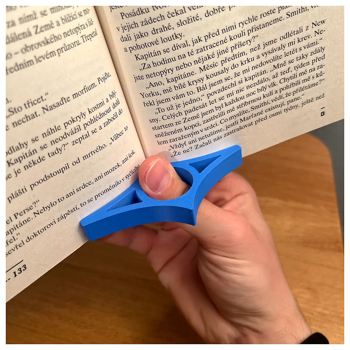 Book Holder Universal Page Turner Reading Support Book Page Stop Book Stand Reading Accessories