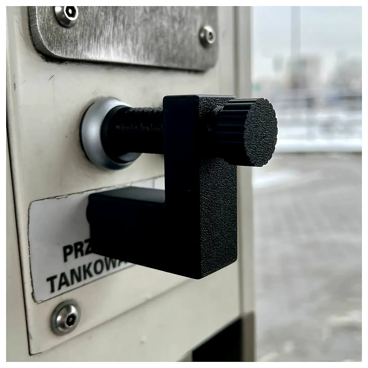 LPG Holder Connector Gas Bottle Safety Accessory Gas Can Fixture Outdoor Camping Supplies