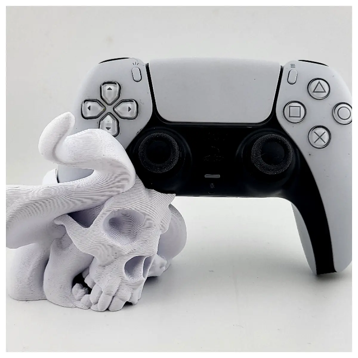 PS5 Smoke Skull Stand Controller Holder Joystick Stand Game Accessories Smoke Skull Holder Replacement Parts Repair