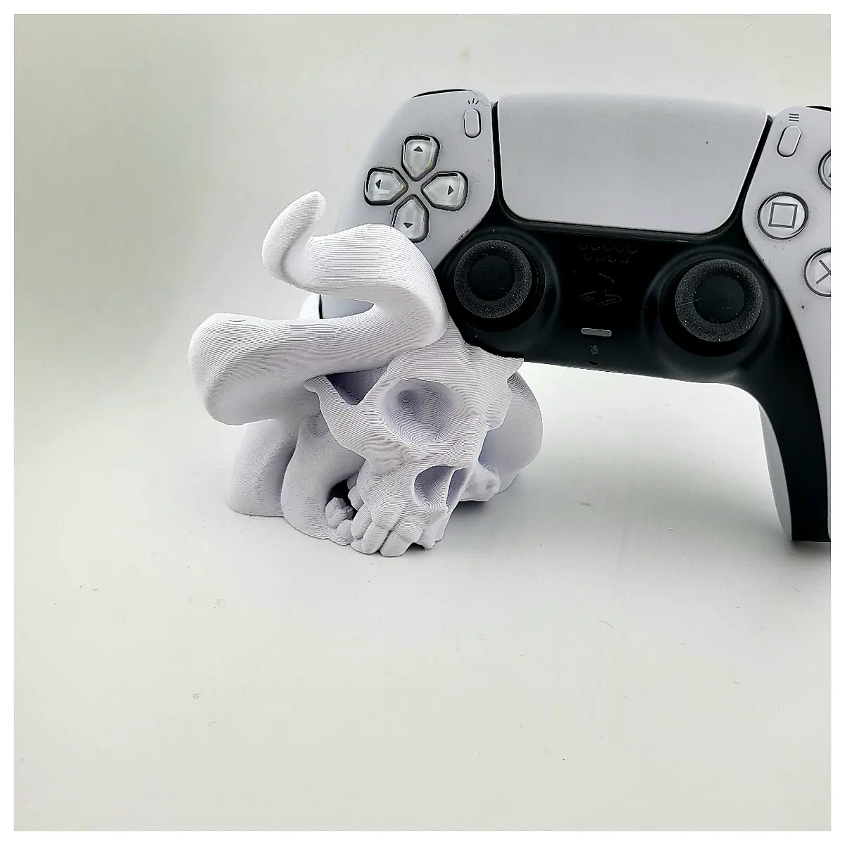 PS5 Smoke Skull Stand Controller Holder Joystick Stand Game Accessories Smoke Skull Holder Replacement Parts Repair