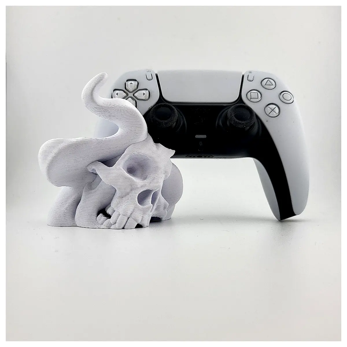PS5 Smoke Skull Stand Controller Holder Joystick Stand Game Accessories Smoke Skull Holder Replacement Parts Repair