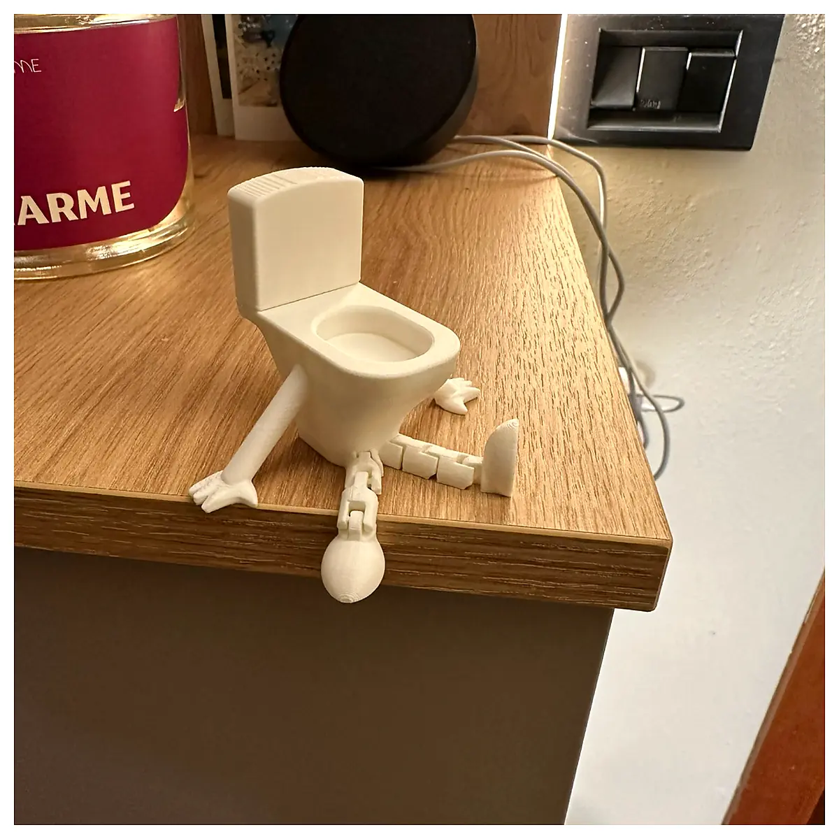 Articulated Toilet Seat Repair Parts Universal Seat Replacement Flush Valve Components