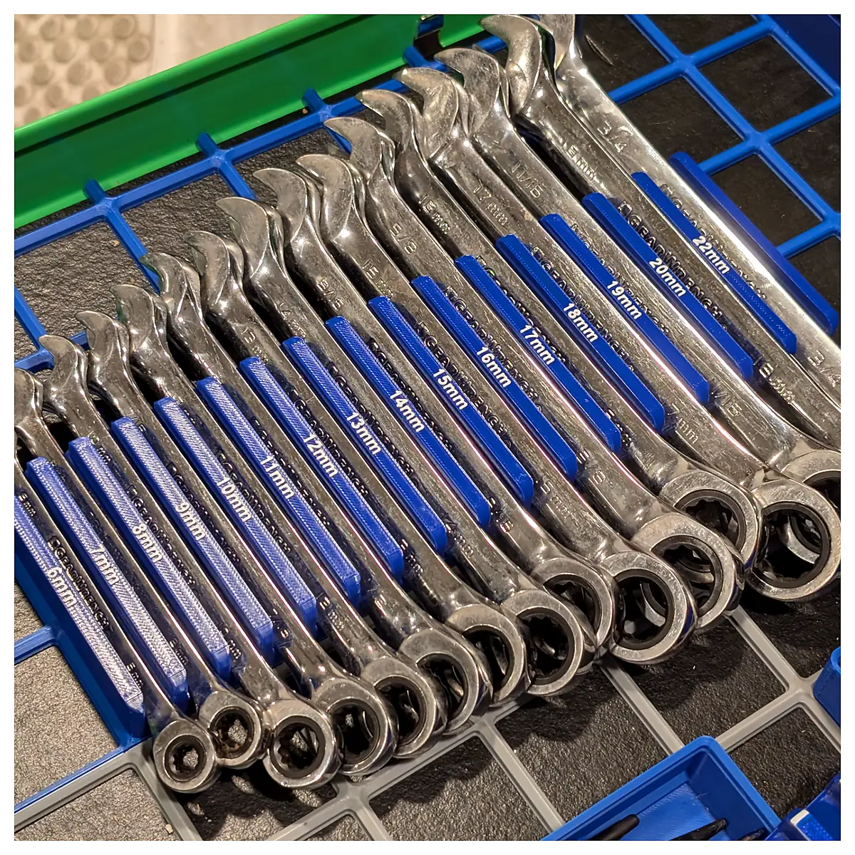 Gridfinity 16 Wrench SAE Metric Organizer Tool Kit Parts Repair Storage System